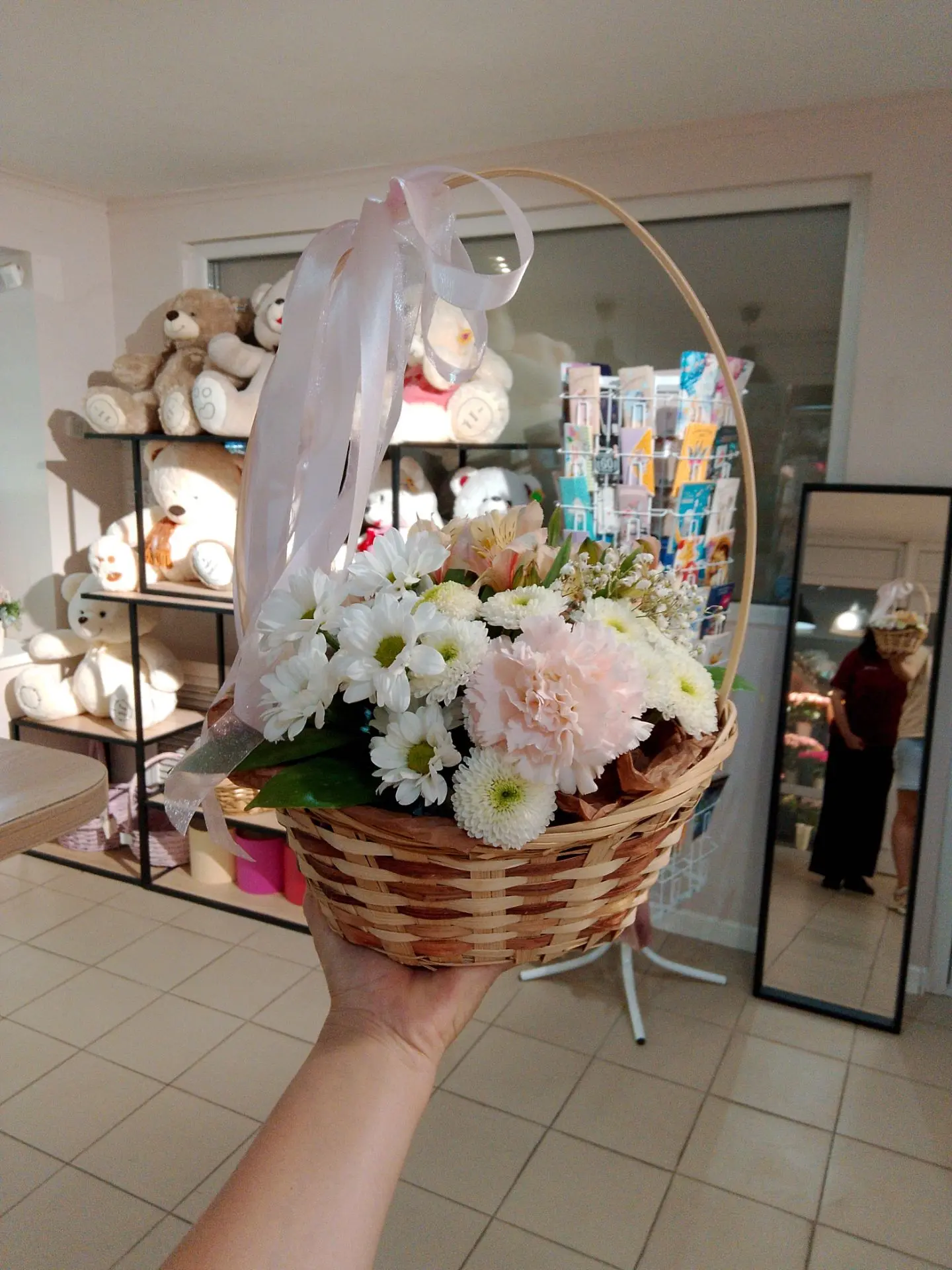 !Букет ромашек и гвоздик — купить в Аксае