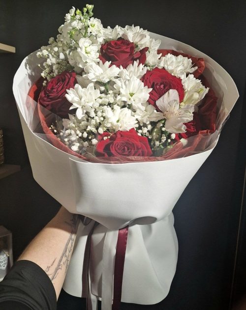 Букет снежная роза